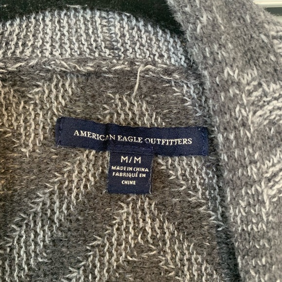 American eagle patterned cardigan - Picture 3 of 3